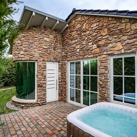 Villa H4n - Design Luxury With Jacuzzi And Garage *